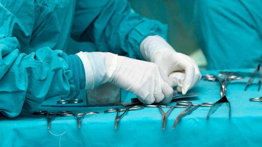 Adolescente de 14 años muere durante procedimiento de aborto legal en Uruguay
