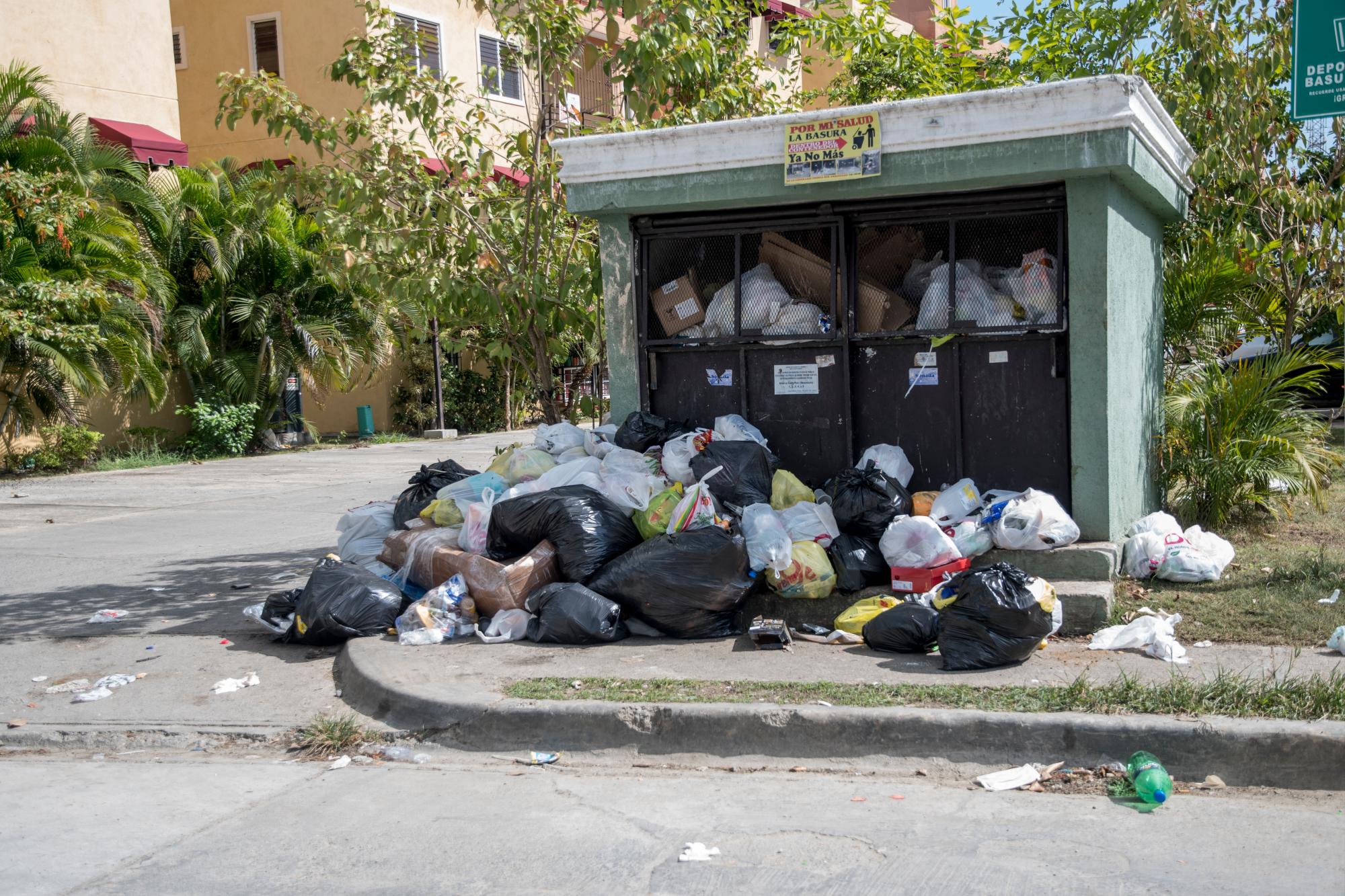 Otros contenedores con bausra