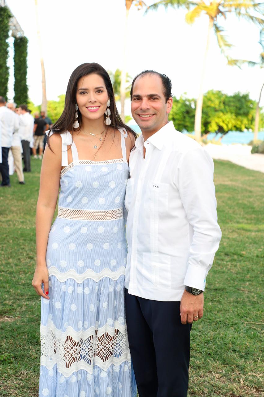 Claudia Calcagno de Rainieri junto a Frank Elías Rainieri.