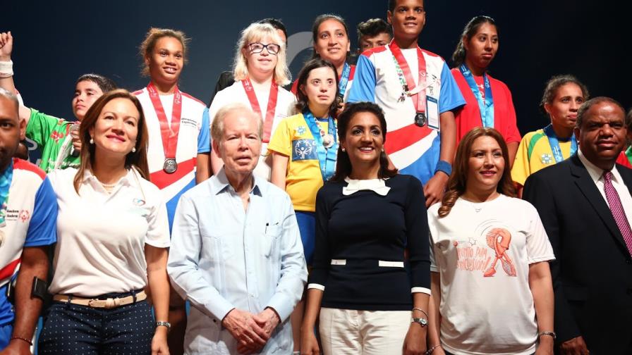 Primera medalla de oro para RD en Invitacional Mundial de Tenis
