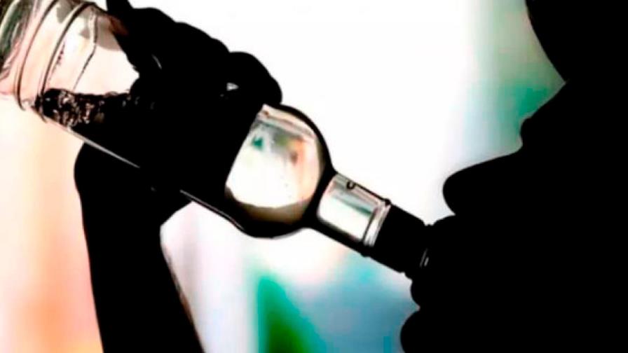 Solicitan prisión preventiva contra propietario de almacén de bebidas adulteradas en Los Alcarrizos