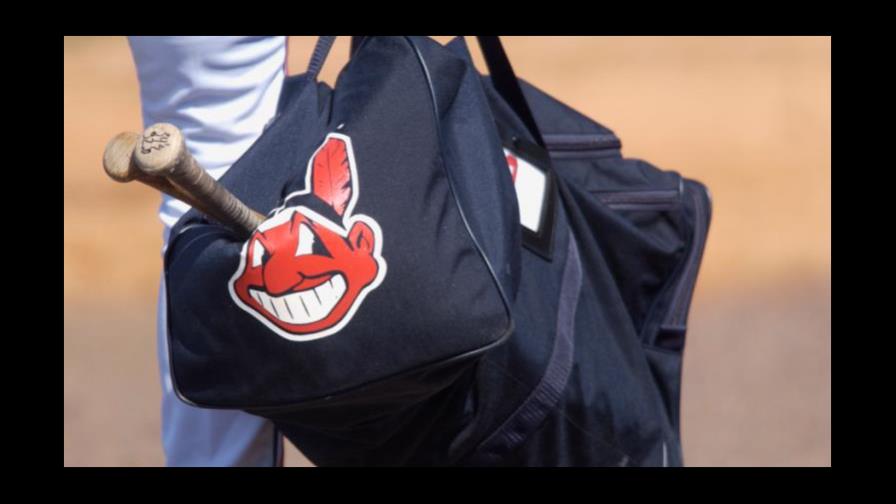 Cleveland eliminará ‘Indios’ de su nombre, aunque no de inmediato Cleveland eliminará ‘Indios’ de su nombre, aunque no de inmediato