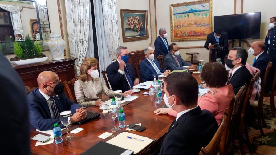 Comienza reunión del Consejo Nacional de la Magistratura en el Palacio Nacional Comienza reunión del Consejo Nacional de la Magistratura en el Palacio Nacional