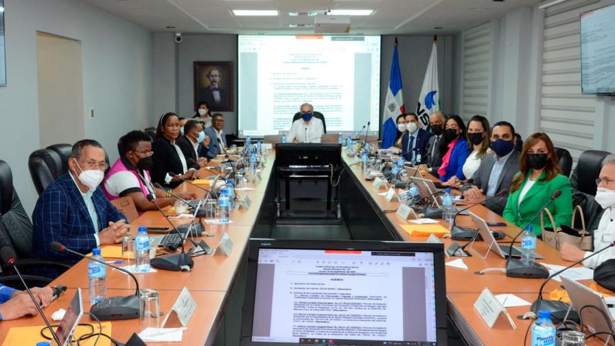 CNSS amplía cobertura para reconstrucción mamaria por cáncer y trasplante renal