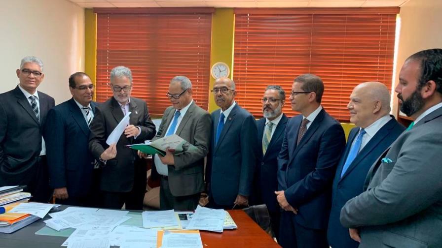 Solicitan a la Junta Central Electoral el conteo físico del 100% de la votación presidencial 