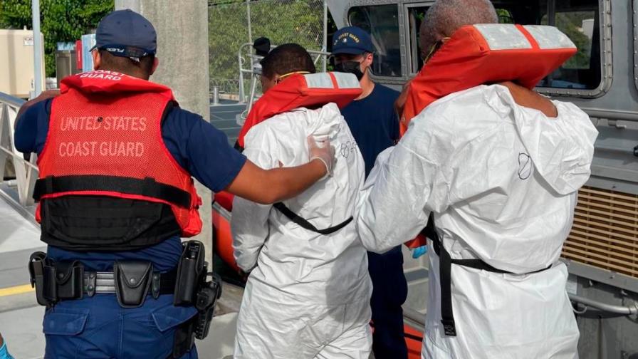 Detiene tres dominicanos con 125 kilos de cocaína en aguas de Puerto Rico