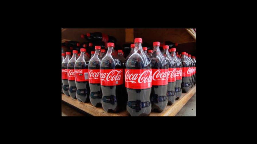 Coca-Cola produce más de tres millones de toneladas de plástico al año