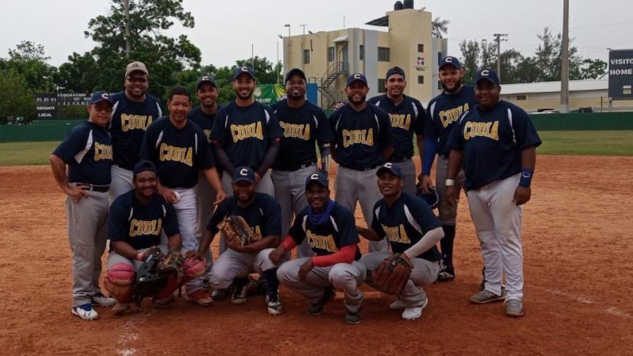 Semifinales del torneo softbol del Distrito Nacional, se juegan hoy en el Centro Olímpico