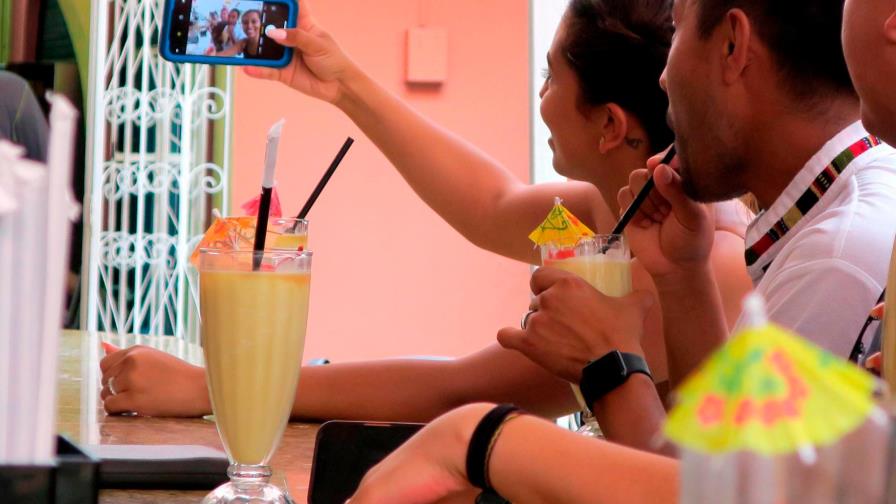 Descubren enfriador de bebidas a partir de restos de piña