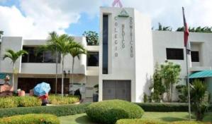 Médicos rechazan sacar de hospitales a especialistas para llevarlos a dar atención primaria