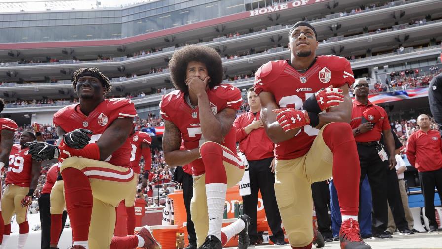 Comisionado de NFL anima a los equipos a contratar a Kaepernick