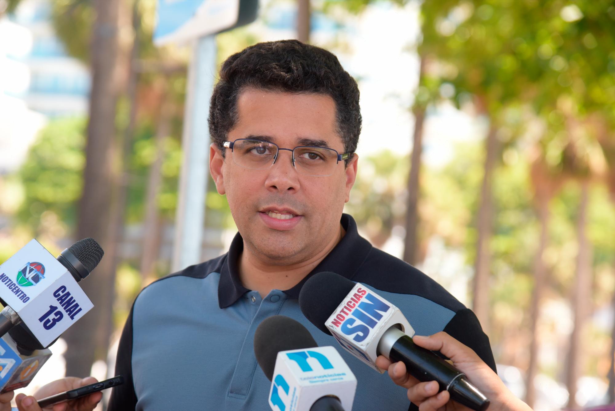 El alcalde de la Capital habló ayer en el Malecón 