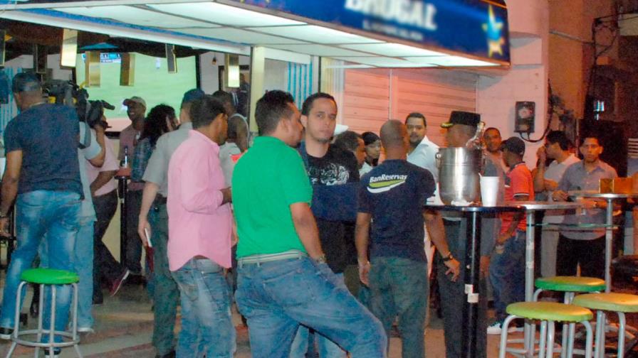 El “Colmadón”     compite con la Pelota