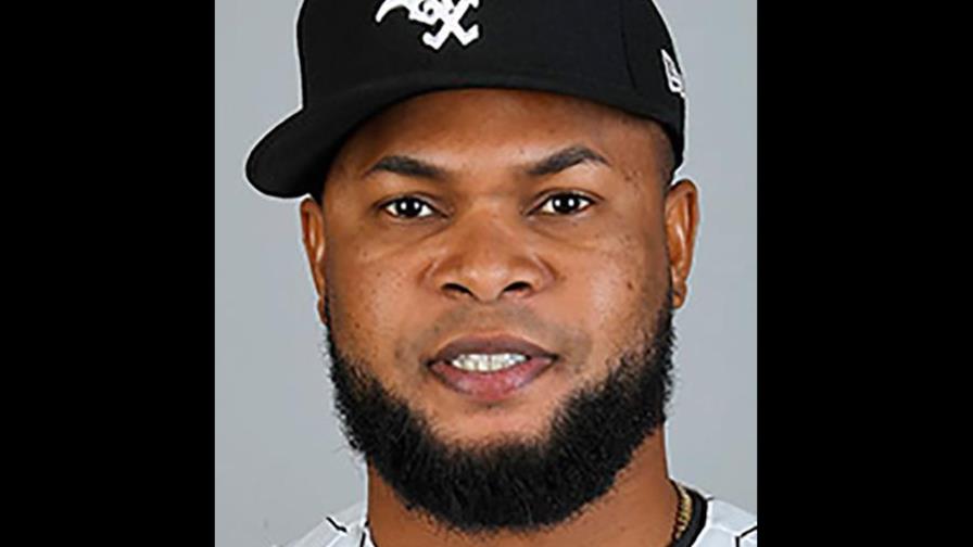 Alex Colomé duro como el guayacán