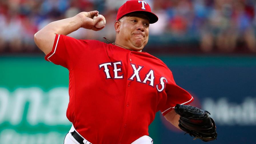 Bartolo Colón se resiste al retiro y firma para lanzar en México