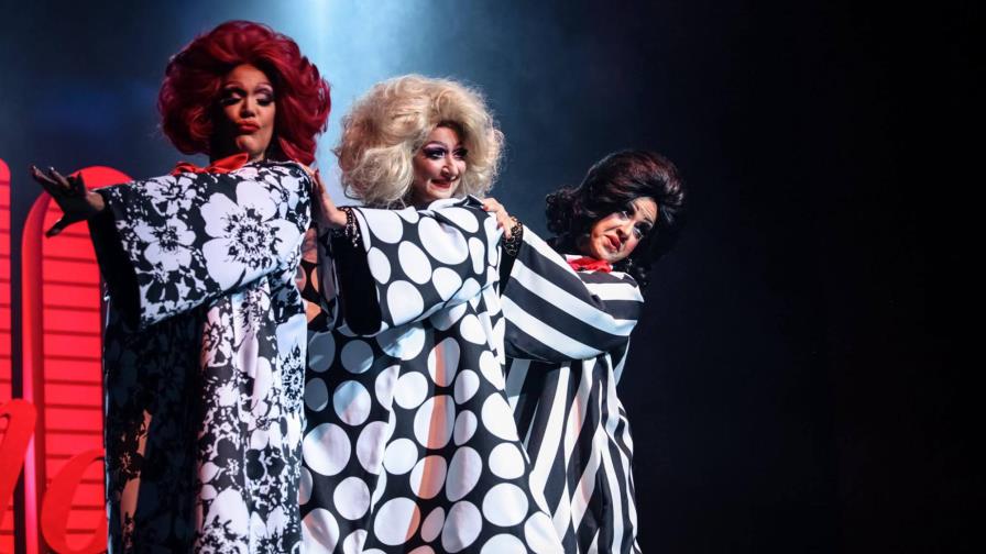 María Castillo, Carlota Carretero y Karina Noble regresan a escena con “Colorín Colorado
