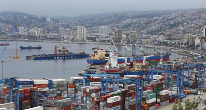 Importaciones siguen dominando intercambio comercial de Dominicana con el mundo