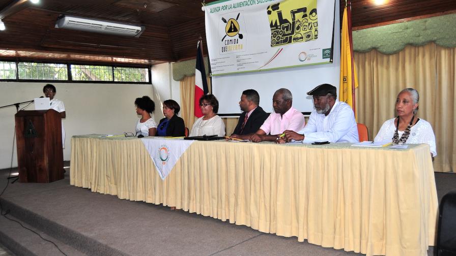 El 20% de las muertes que ocurren en  el país lo provoca la comida procesada