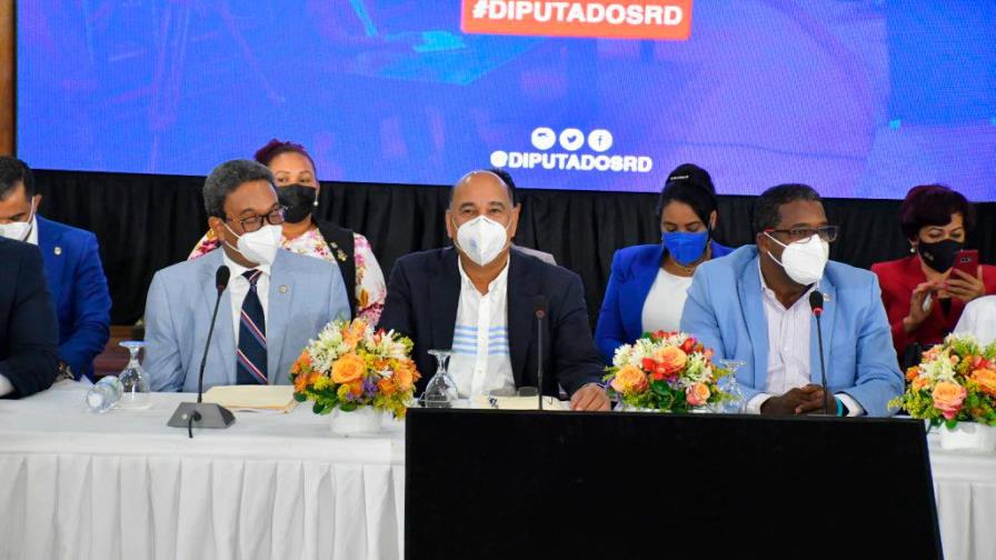 Harán vistas públicas el próximo jueves en la provincia Duarte por ley de Seguridad Social