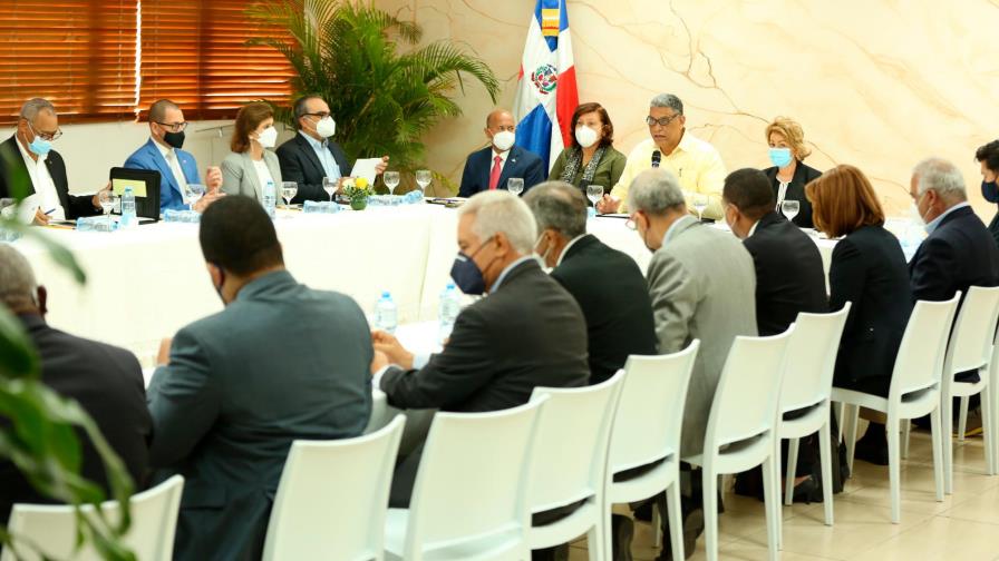 Los policías, sin discriminación por rangos, serán escuchados por comisión de reforma 