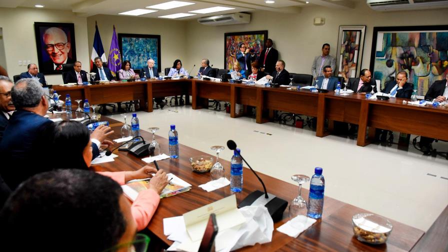 Discrepancias por padrón semiabierto amenazan al proceso de primarias