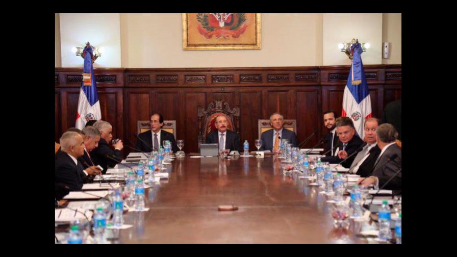 Se reúne el Consejo Nacional de Competitividad; lo encabeza el presidente 