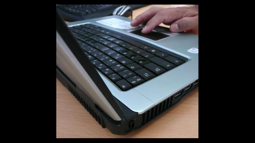 La polémica ley contra las noticias falsas entra en vigor en Singapur La polémica ley contra las noticias falsas entra en vigor en Singapur