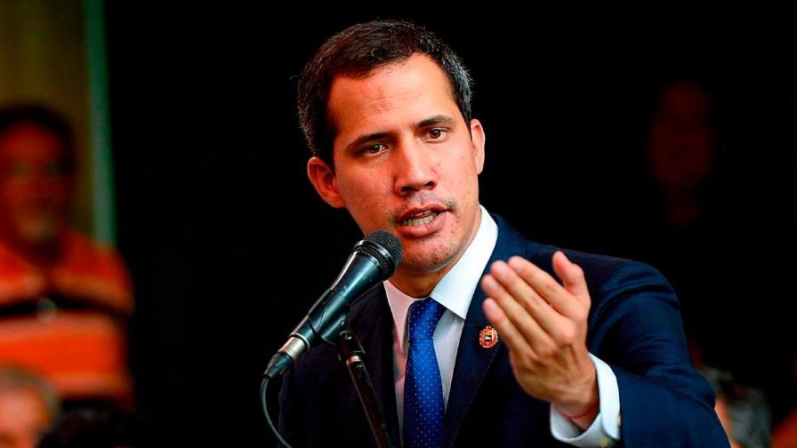 Guaidó destituye a su embajador en Colombia por cambios en política exterior