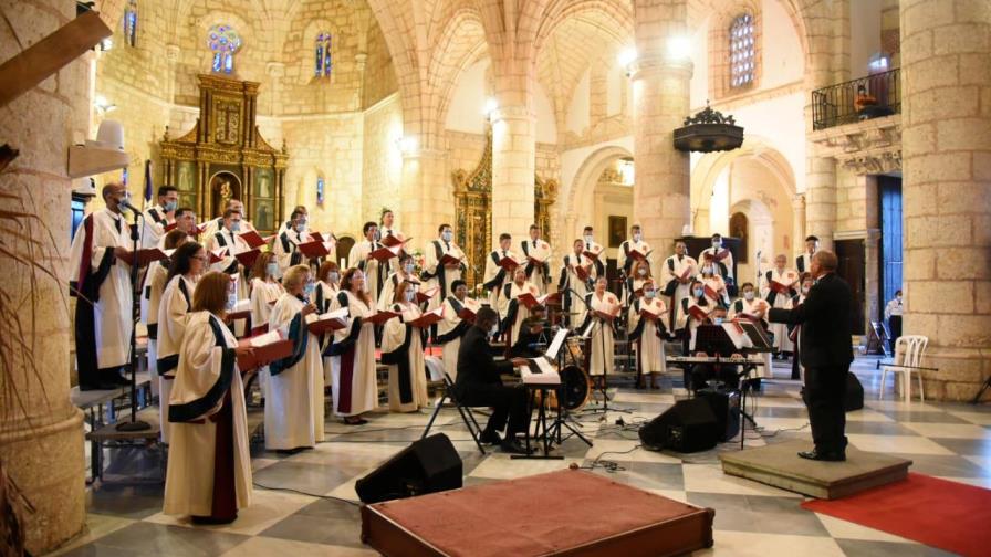 Con poco público se realiza concierto Natividad del Señor en la Catedral Con poco público se realiza concierto Natividad del Señor en la Catedral