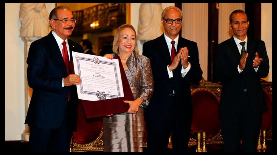 El sector zonas francas genera en el país más de 300 mil empleos directos e indirectos El sector zonas francas genera en el país más de 300 mil empleos directos e indirectos