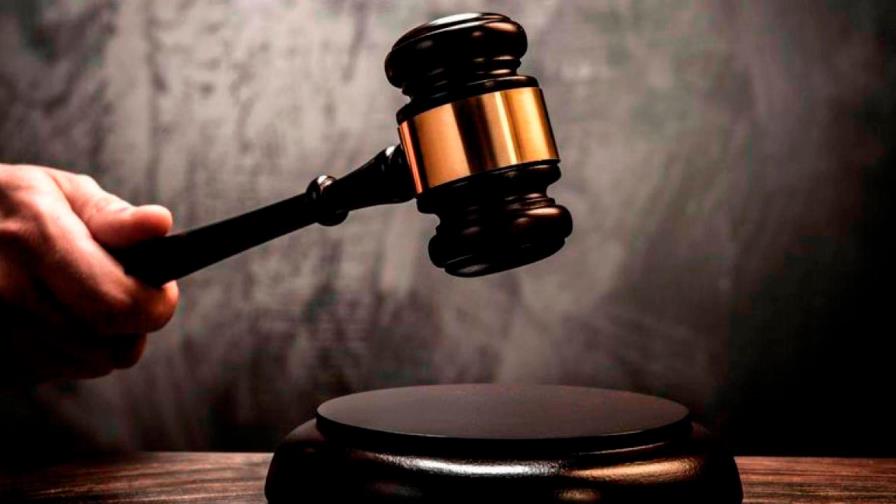 Dictan  medidas de coerción contra hombre que se grabó haciendo disparos al aire