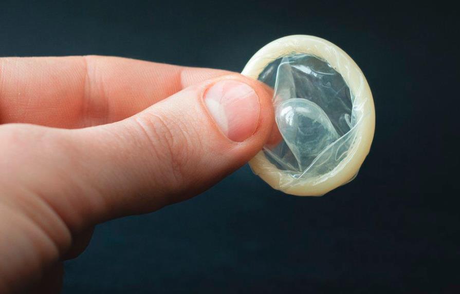 ¿Por qué se debe usar el condón?
Este jueves es el Día Mundial del Condón.
Conozca la explicación de un médico que asegura que es un “bien indispensable” para mejorar los indicadores de salud y reducir el embarazo en adolescentes.