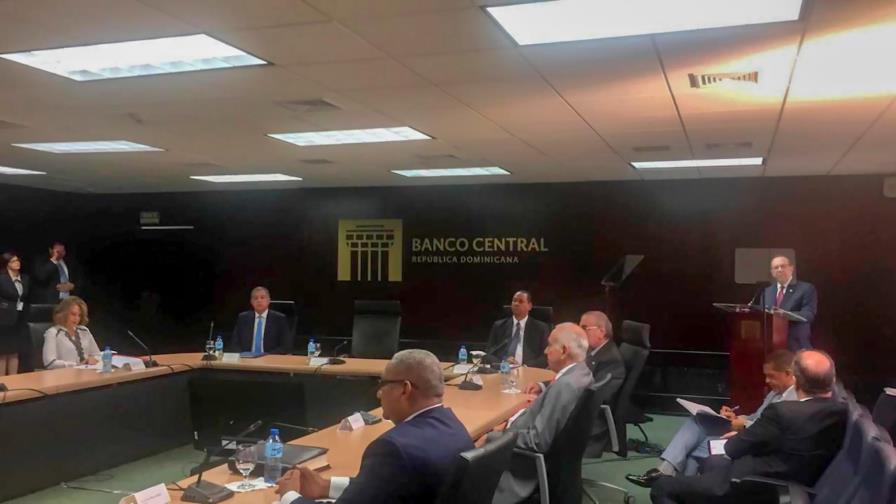 Banco Central inyectaría US$500 millones y DGII dará prórrogas para pago de impuestos