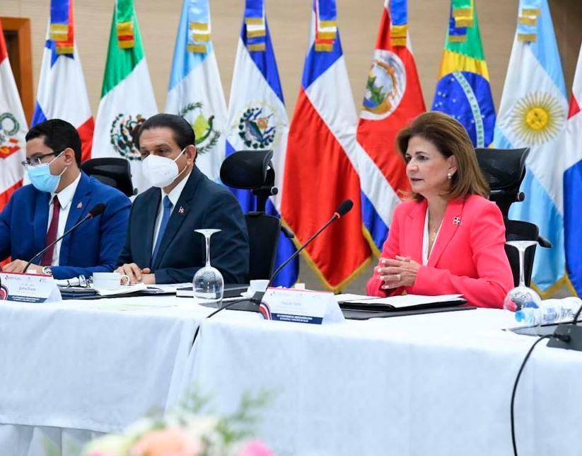 Ministros de Salud de Iberoamérica crearán observatorio para fortalecer lucha contra el COVID-19