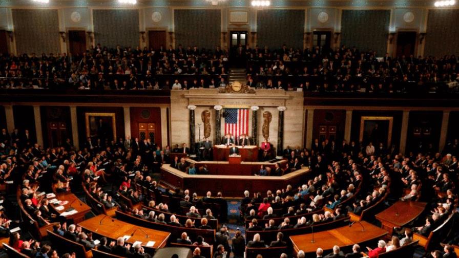 Congreso de EEUU vota mañana para limitar acciones militares de Trump en Irán