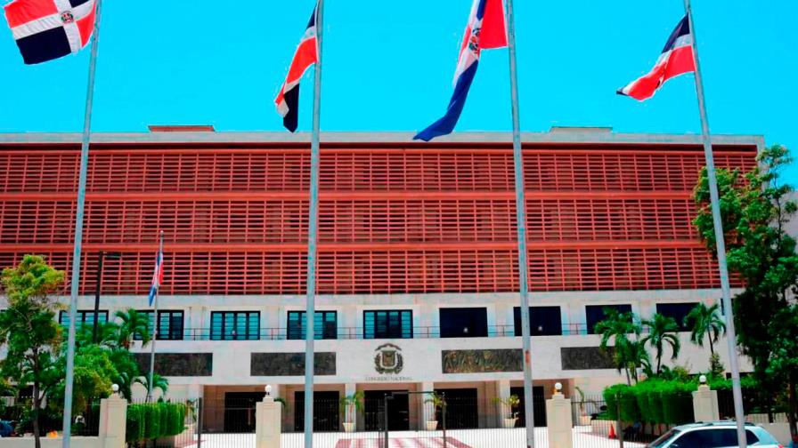 Senado remite a comisión un préstamo por US$43,500,000