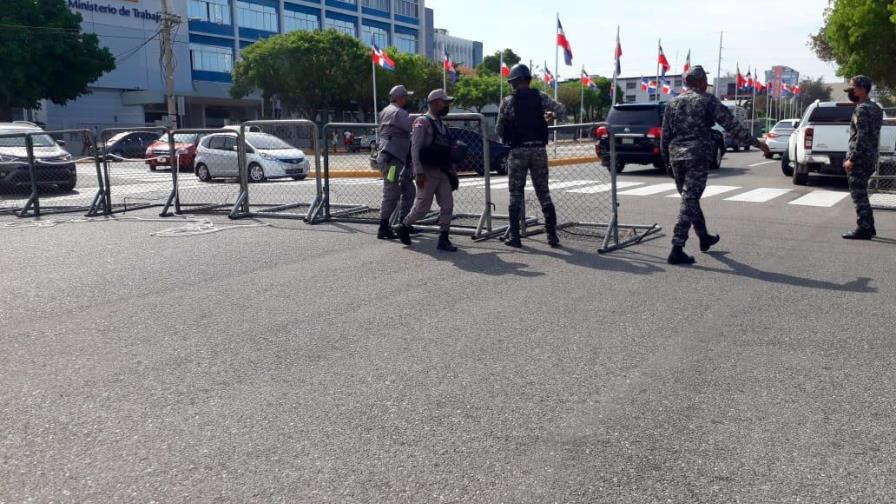 Cierran accesos al Congreso Nacional ante escogencia de nueva Cámara de Cuentas 