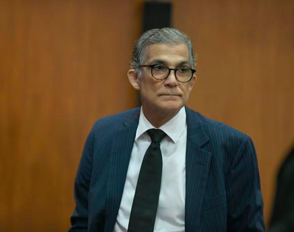 Tribunal absuelve a Conrado Pittaluga de acusación de soborno