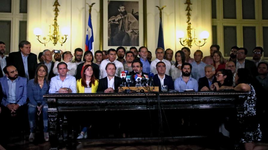 ¿Por qué Chile todavía tiene una Constitución heredada de la dictadura? ¿Por qué Chile todavía tiene una Constitución heredada de la dictadura?