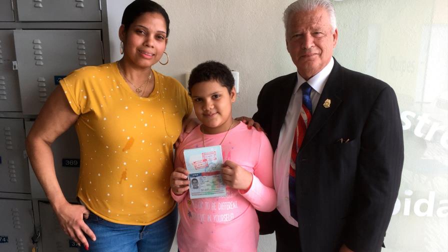 Consulado estadounidense otorga visa múltiple a niña dominicana con leucemia para tratamiento en Nueva York