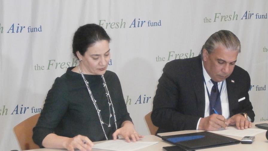 Consulado y Air Fresh anuncian apertura de campamento en honor a Junior 