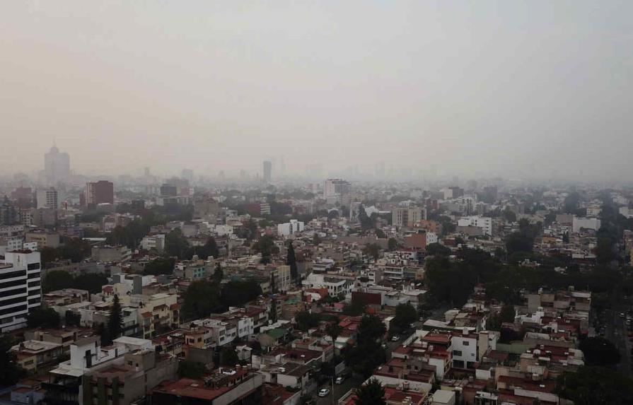 Contaminación de México es tanta que piden a habitantes no salir a las calles