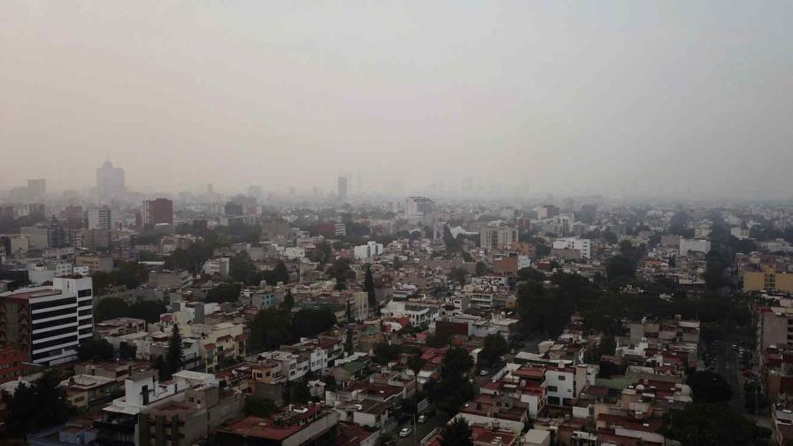 Contaminación de México es tanta que piden a habitantes no salir a las calles