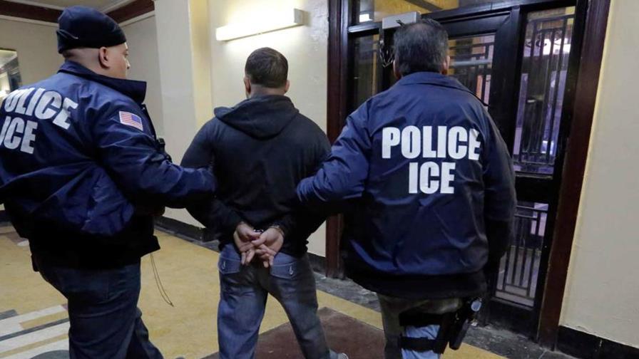 Las redadas masivas de indocumentados en EEUU comenzarán el domingo