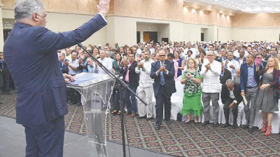 El PRD analizará su situación interna; sometería a tres jueces