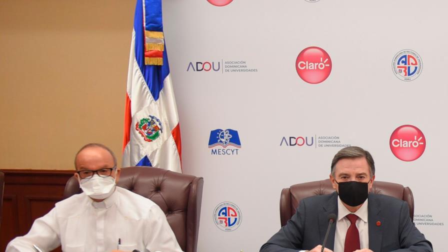Pucmm, Unapec e Isfodosu se suman al acuerdo de Claro con universidades 