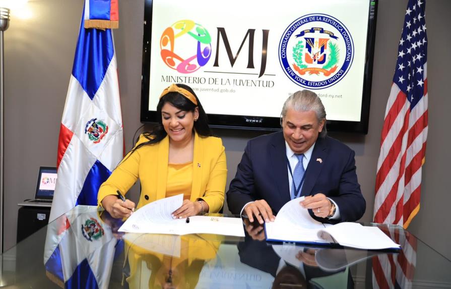 Ministerio de la Juventud dará becas a hijos de dominicanos residentes en NY