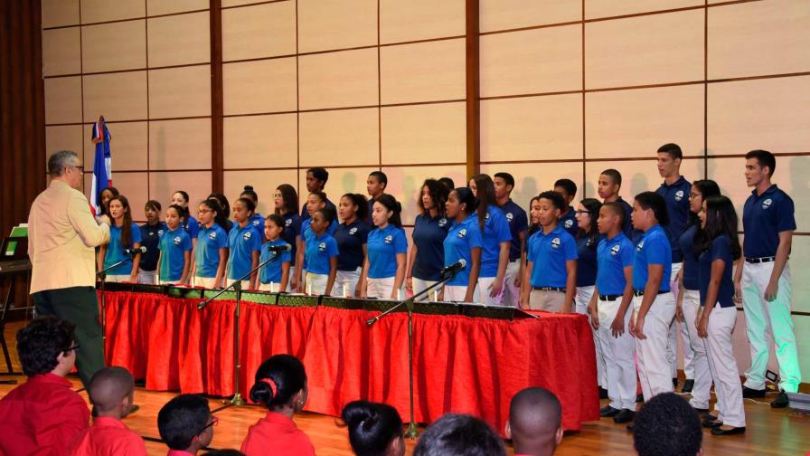 El Coro Nacional de Niños en B.A.