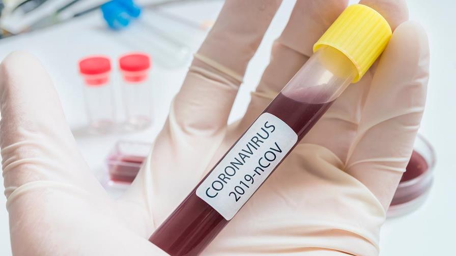 Confirman tres casos de coronavirus en las islas de San Bartolomé y San Martín Confirman tres casos de coronavirus en las islas de San Bartolomé y San Martín
