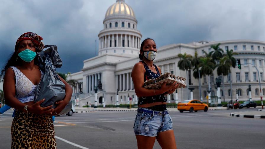 Cuba amanece en calma, sin internet móvil y con incertidumbre de si continuarán las protestas 